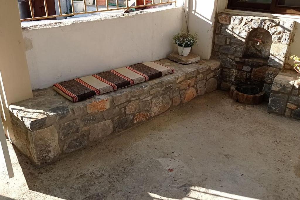 Villatzer - Traditional House With Fireplace And Garden Tzermiádon 外观 照片
