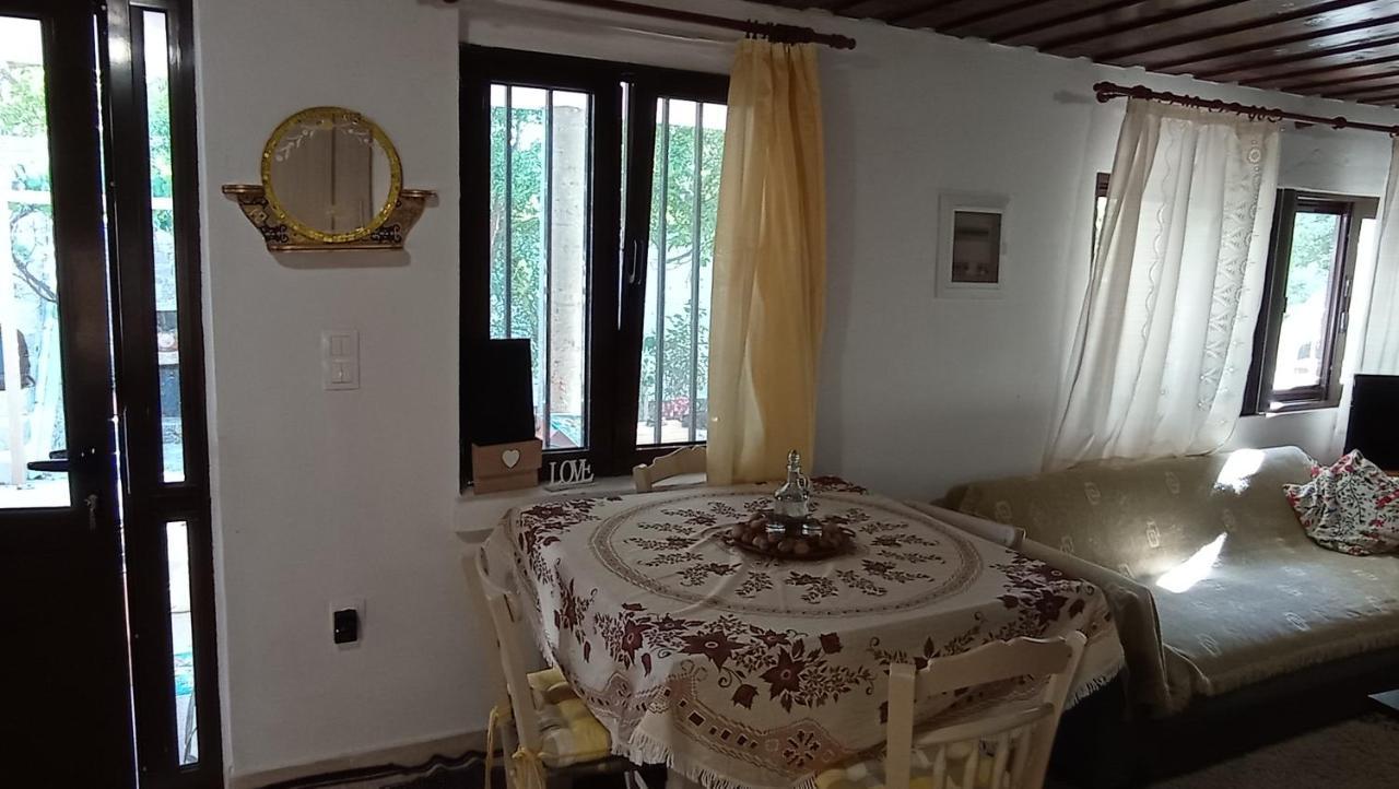 Villatzer - Traditional House With Fireplace And Garden Tzermiádon 外观 照片