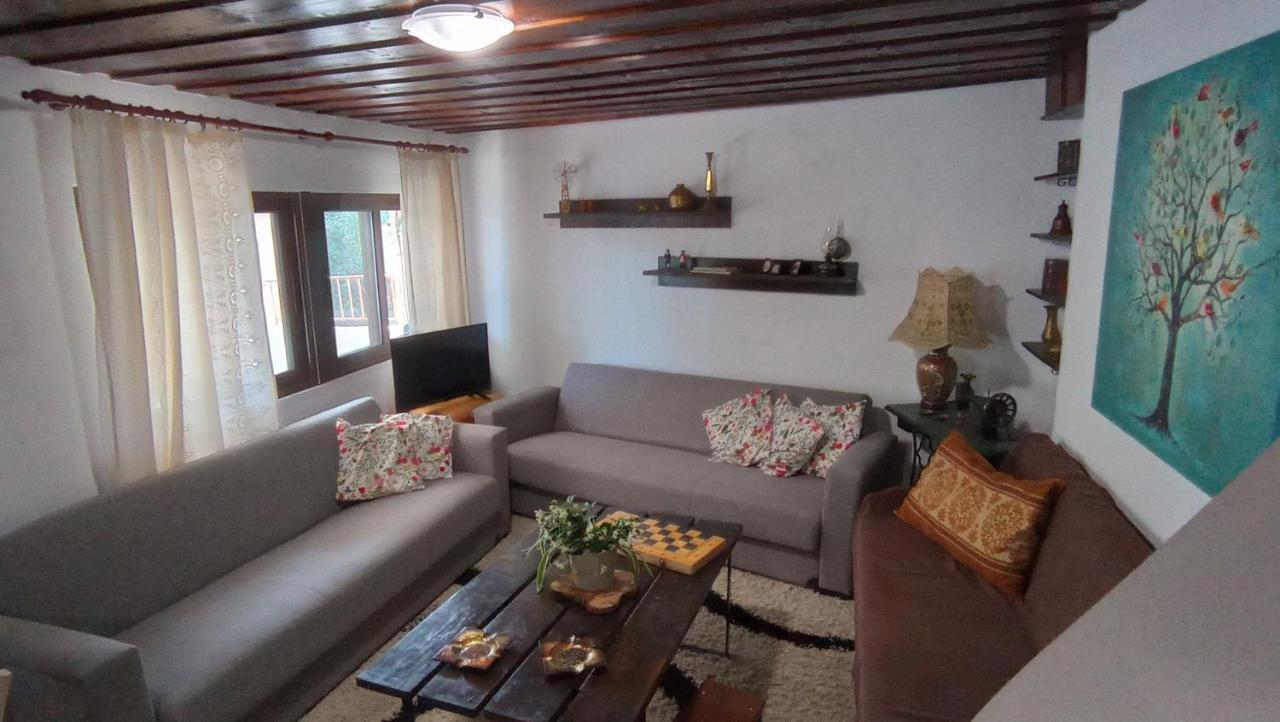 Villatzer - Traditional House With Fireplace And Garden Tzermiádon 外观 照片